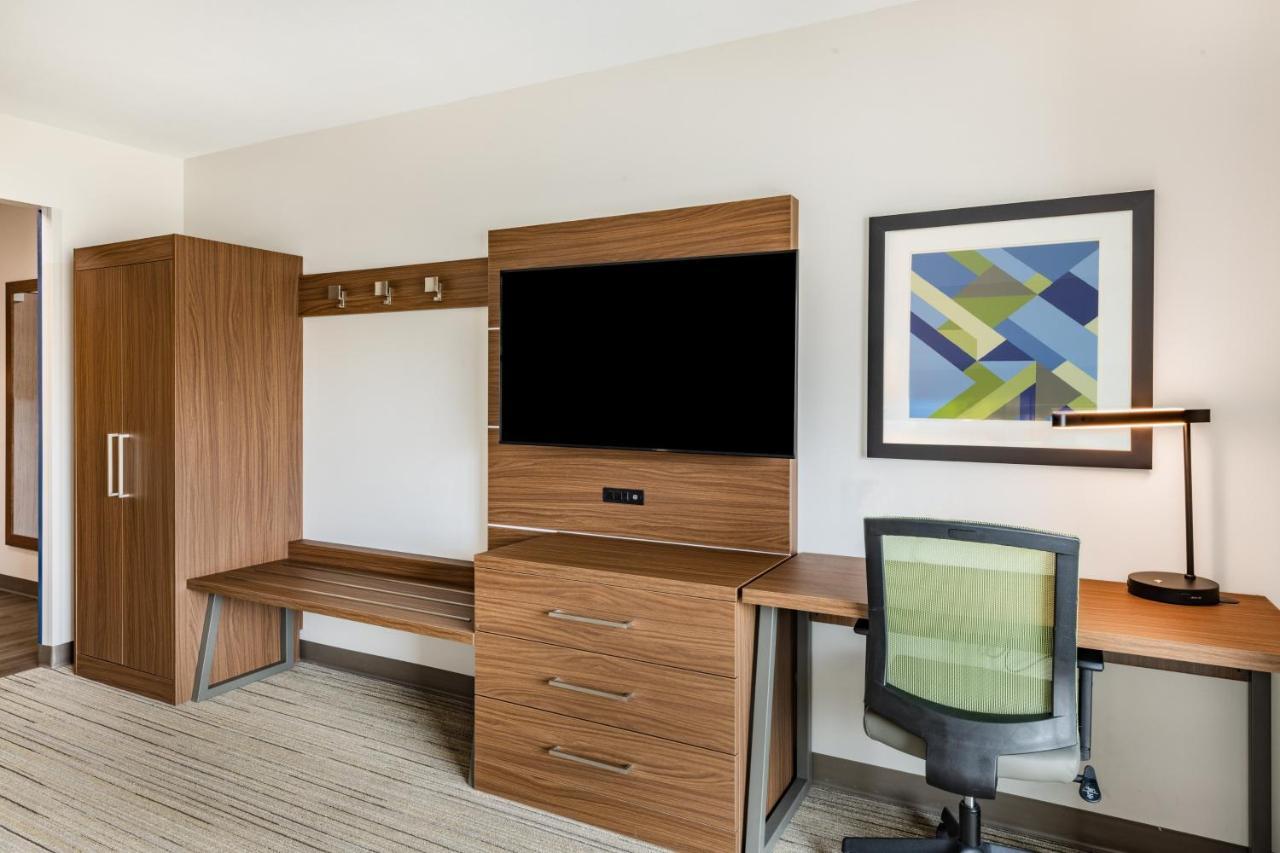 Holiday Inn Express & Suites - Lincoln Downtown By Ihg Εξωτερικό φωτογραφία